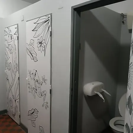 Na Borovej Sihoti - Spolocne Wc A Sprchy Kamp alanı Podturen