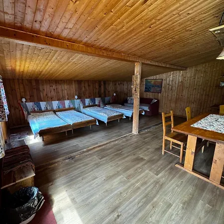 Κάμπινγκ Na Borovej Sihoti - Spolocne Wc A Sprchy *